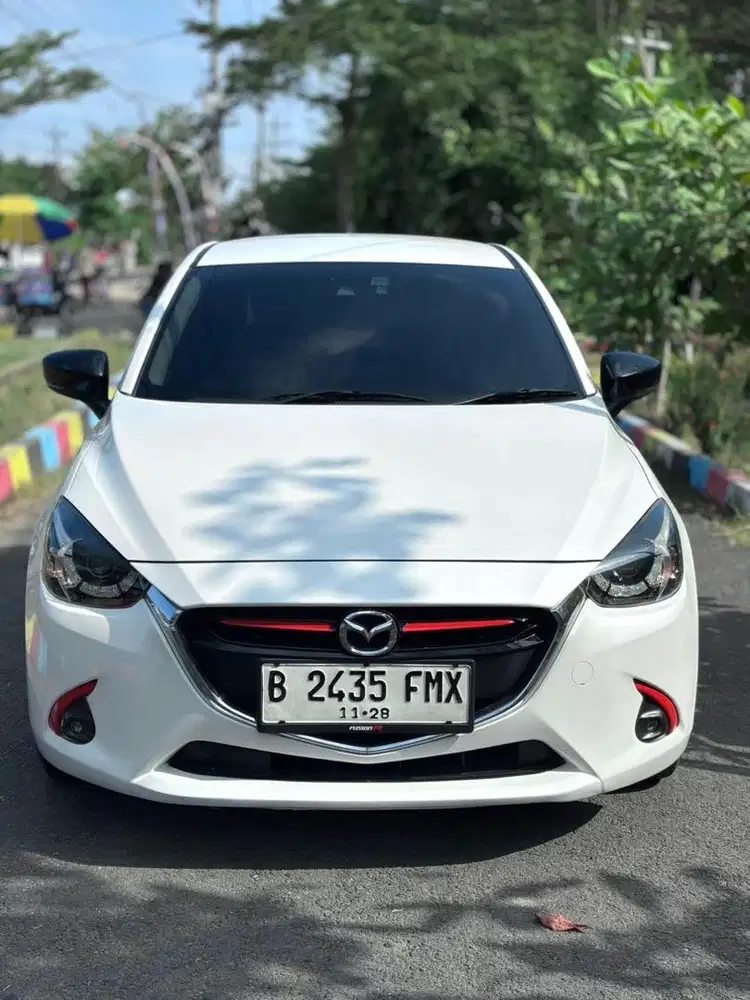 Mazda 2 GT 2017 Matic Low km Istimewa Bebas Banjir Bebas Laka Murah