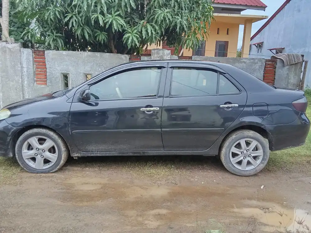 Toyota Vios 2004 Bensin