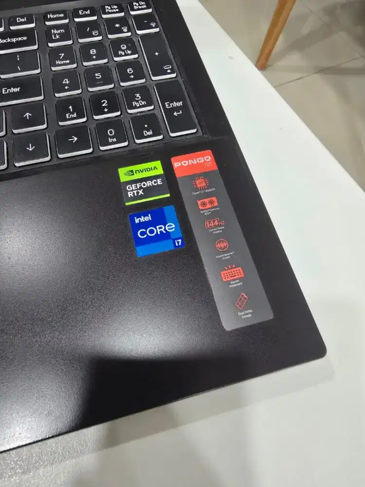 Laptop Axioo Pongo725