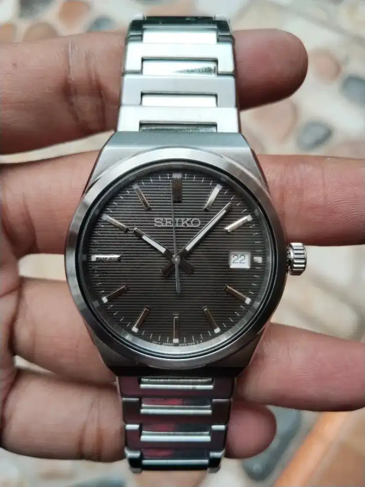 Seiko Classic SUR557P1 Black Dial