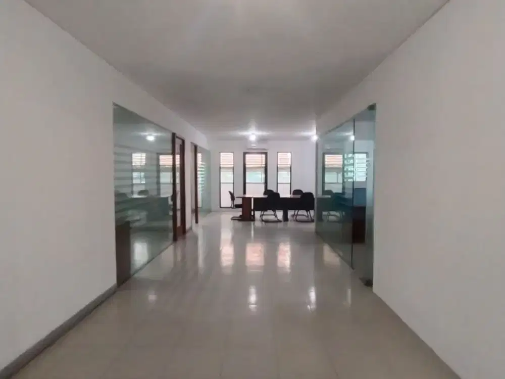 Dijual Gedung di Sunter Jakarta Utara