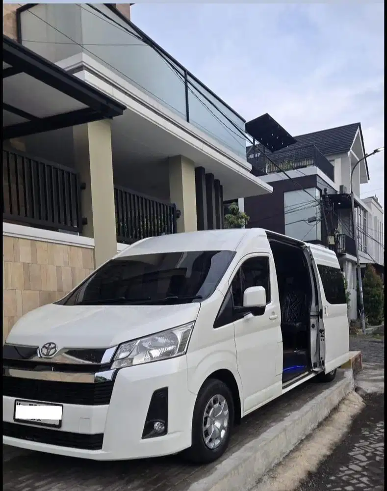 JUAL HIACE PREMIO 2020