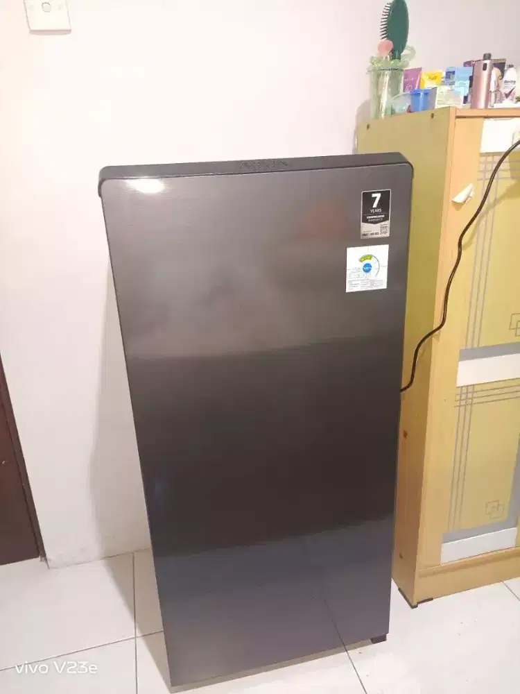 Kulkas 1pintu AQR D205
