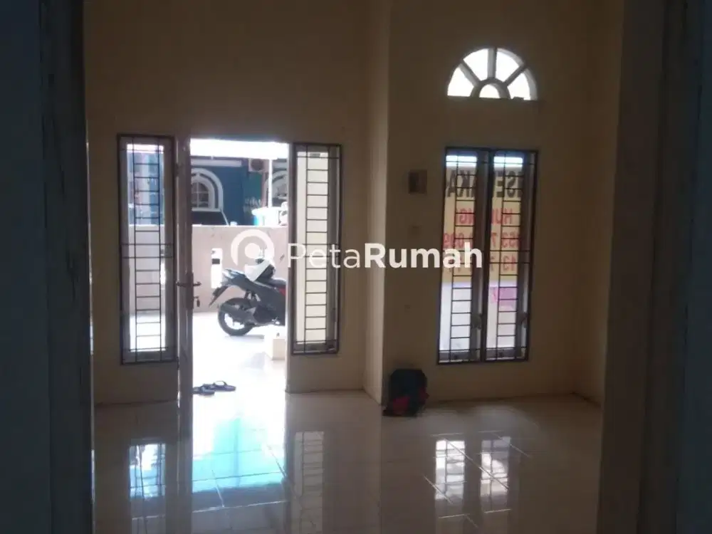 DISEWA RUMAH JALAN CLASSIC I KOMPLEK CLASSIC 3 SETIA BUDI