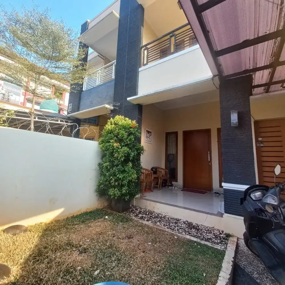 Dijual rumah  di kebun jeruk jakarta barat