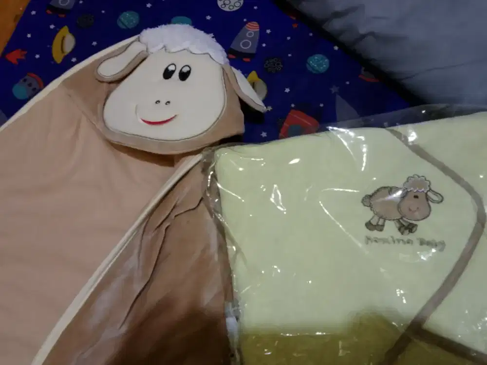 Selimut Bayi Laki motif Domba