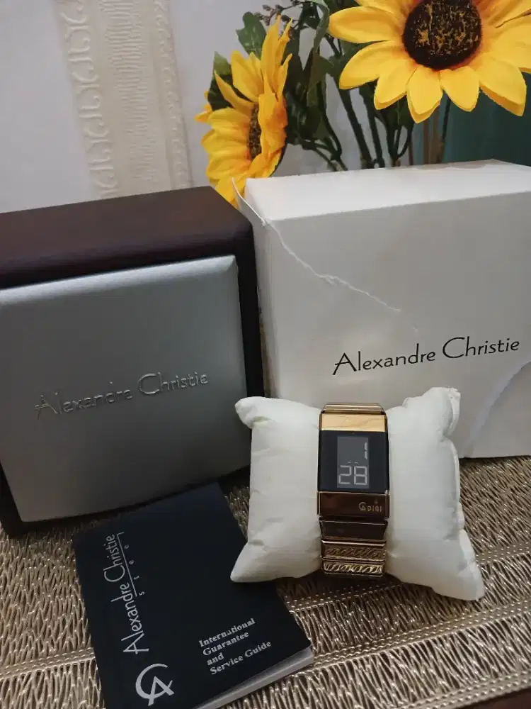 Jam tangan alexandre Christie