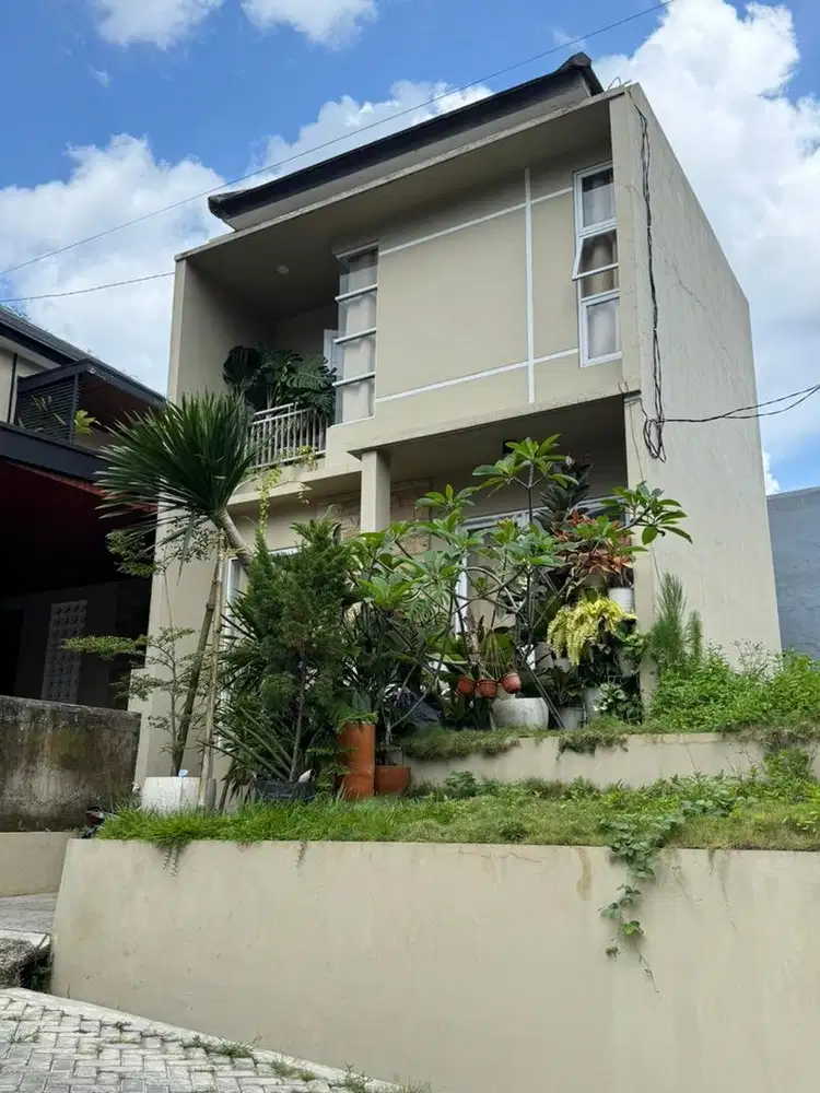 Disewakan rumah 2 LT di Kota Banjarnegara Kota
