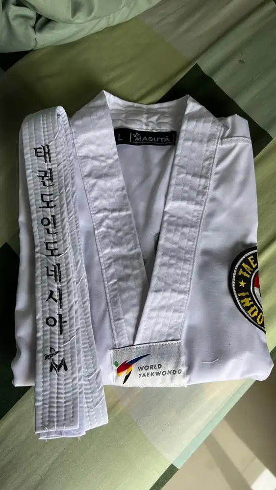 Baju celana taekwondo
