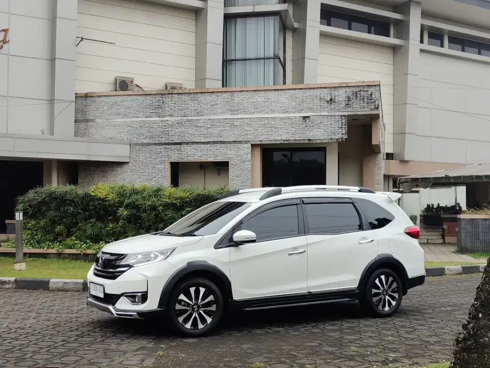 Brv Prestige 2019 AT Putih Km62rb Facelift Keyless