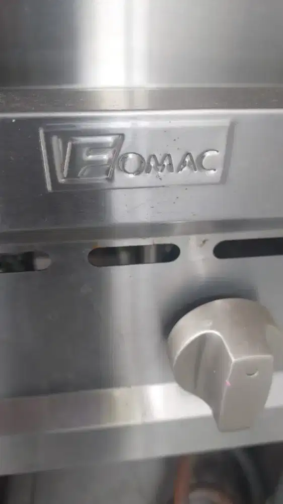 Kompor merk fomac. 4 lobang utk buat  bikin mie