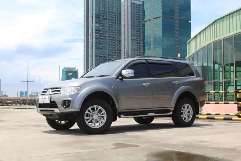 [LOW KM][ANTIK] Mitsubishi Pajero Exceed Matic AT 2015 nik 2014 dakar