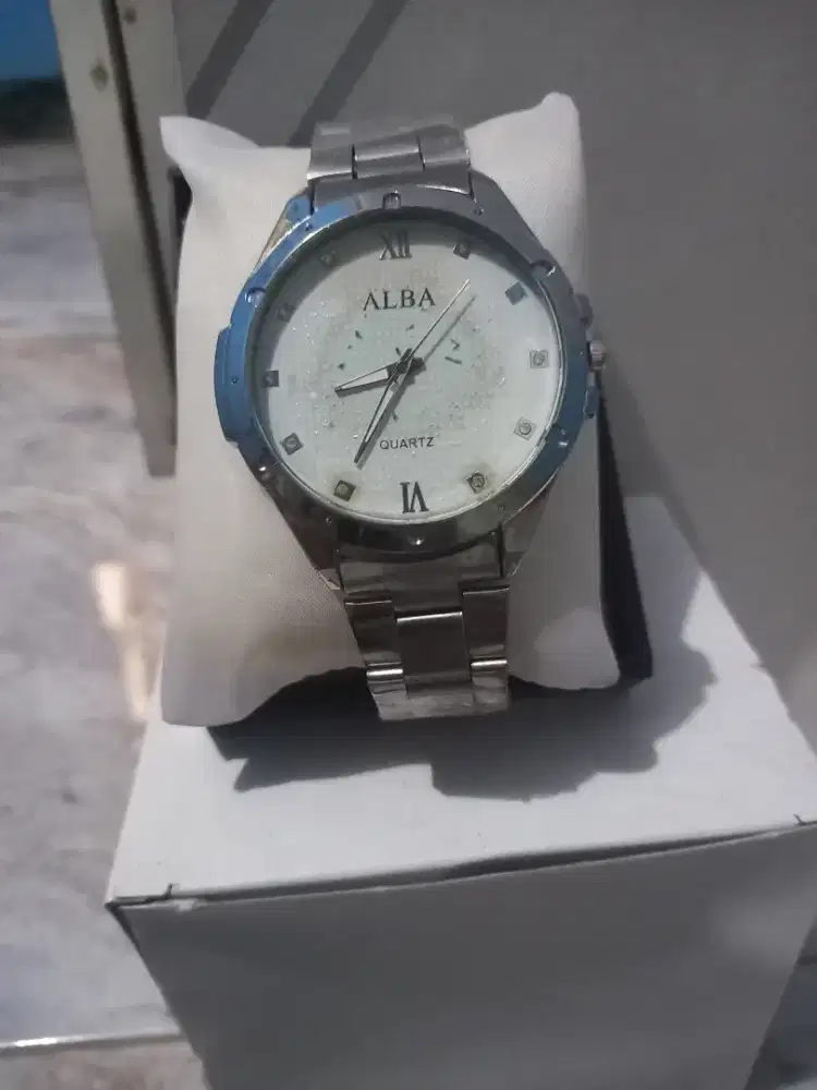 Jam Tangan Alba