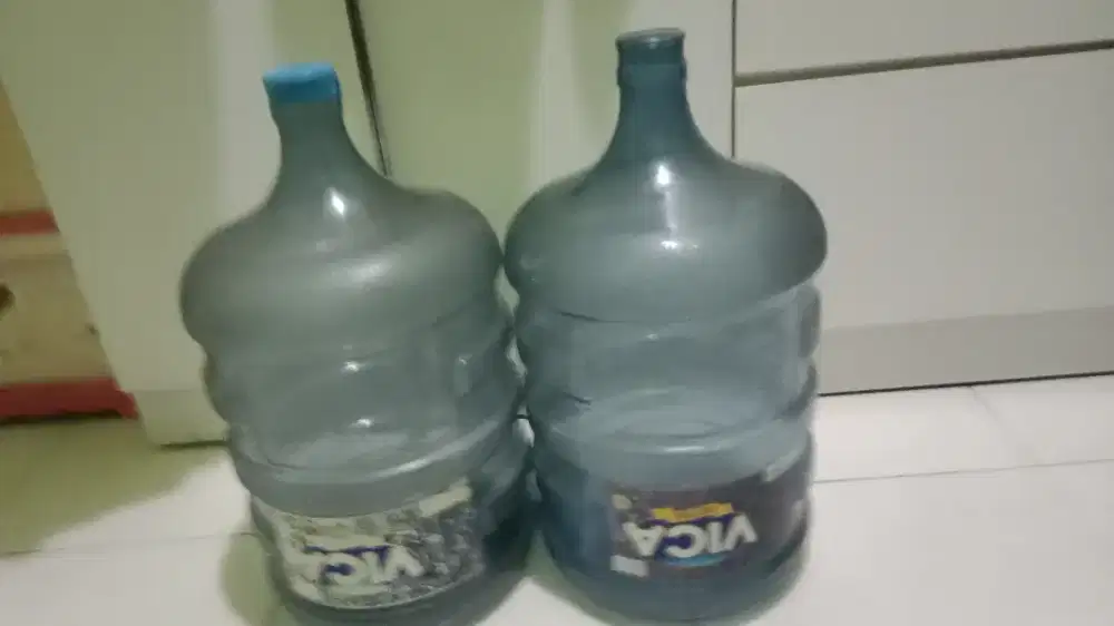 Dijual galon bukan merek aqua