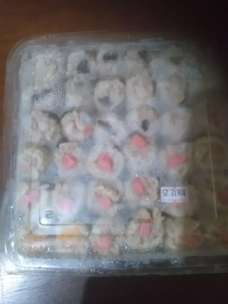 Dijual jual dimsum dr yg reguler isi 50 pcs dan mini  72 pcs