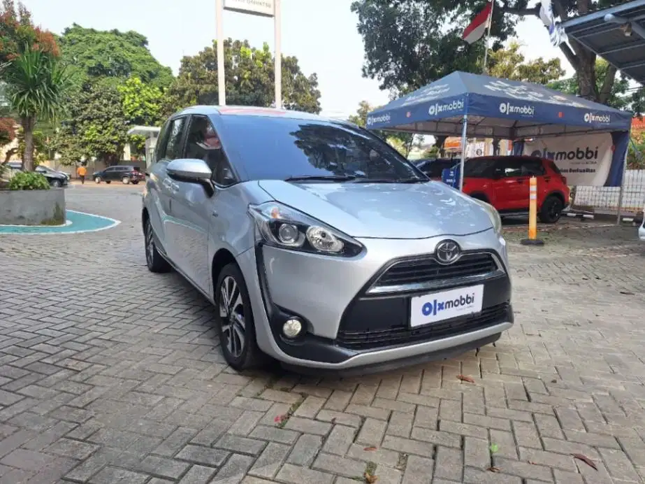 DP MURAH Toyota Sienta 1.5 V Bensin-AT 2016 CEYHB