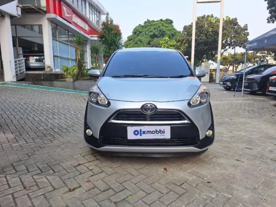 DP MURAH Toyota Sienta 1.5 V Bensin-AT 2016 CEYHB