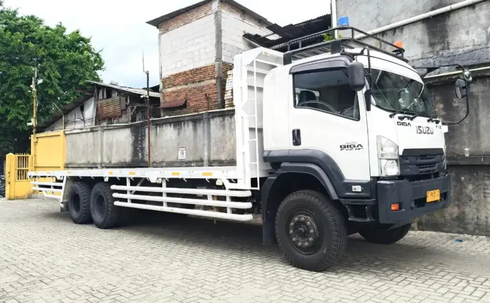 25rbKM+banBARU MURAH Isuzu Giga tronton 6x4 losbak 2025 FVZ 34 U