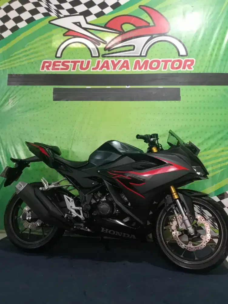 Honda CBR 150 R th 2022 cash/kredit#rjm