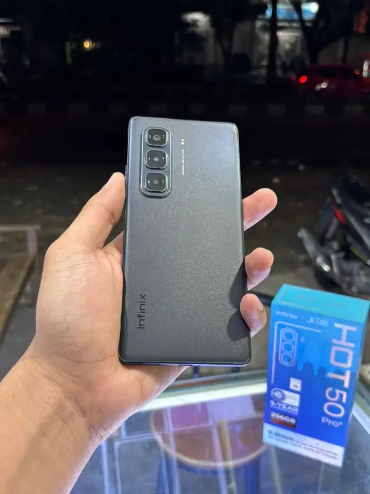 INFINIX HOT 50 PRO Plus Ram 8/256, Kondisi Mulus, Bergaransi.