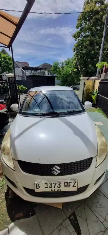 Suzuki swift 1.4 GX 2012