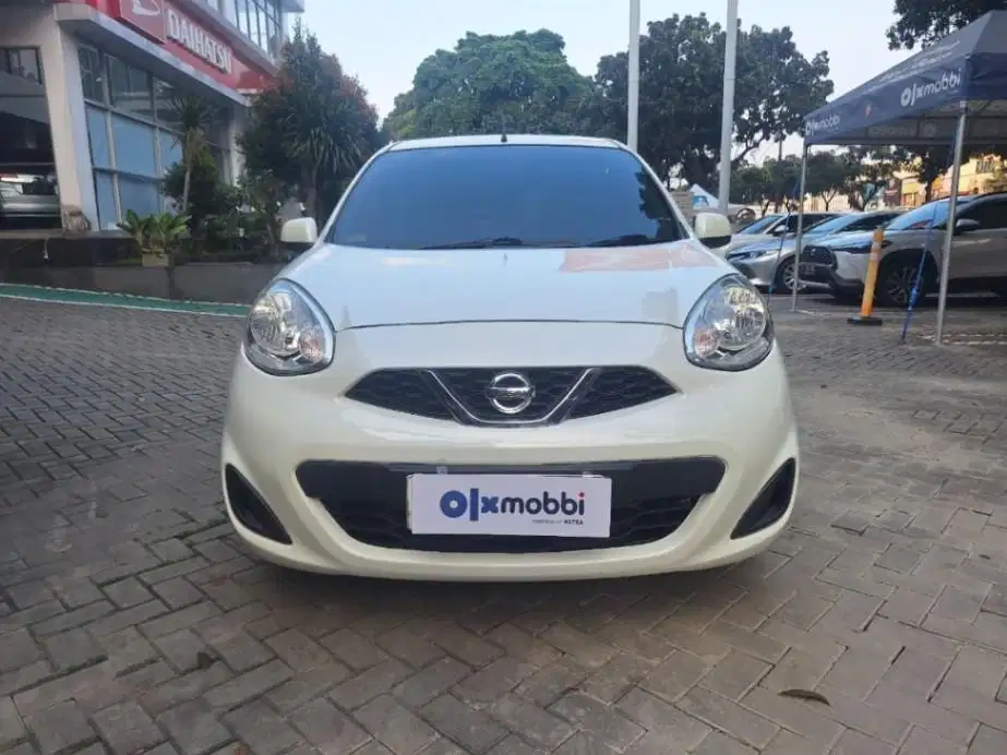 DP MURAH Nissan March 1.2 L Bensin-AT 2017 CTKUB