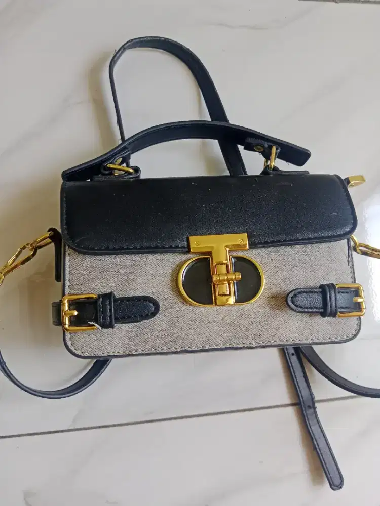 Tas mini bagus ya