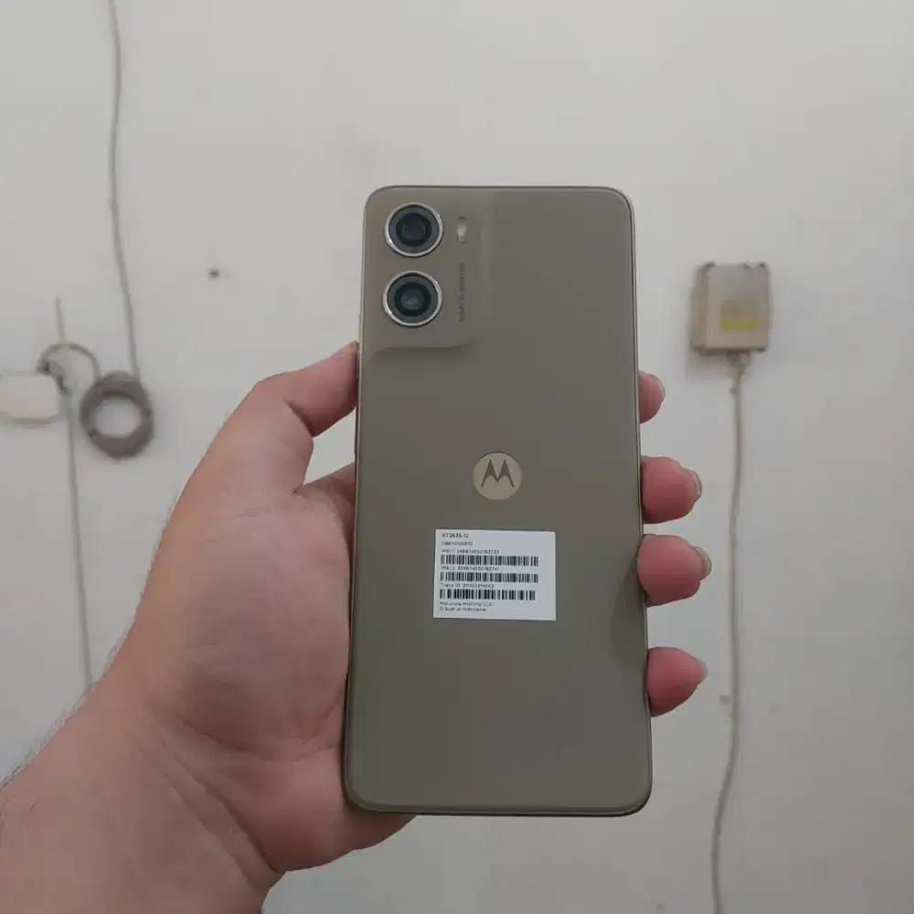 Motorola g06 baterai 7000 mAh