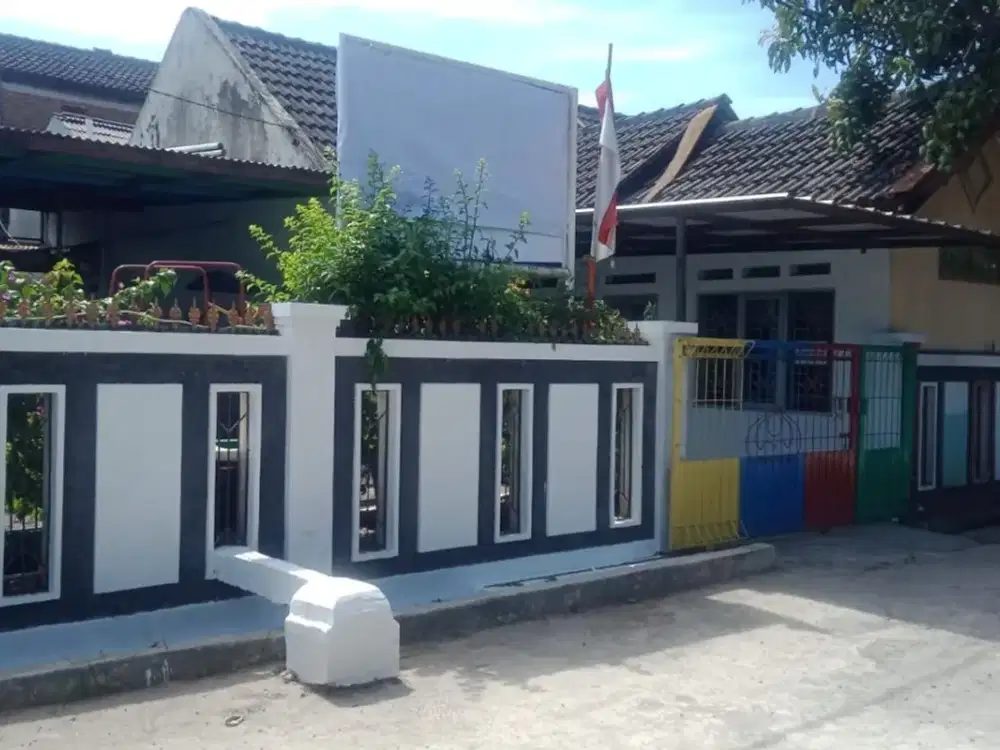 Rumah lt180/100 hrg650jt bisa untuk usaha atau TK di cibiru bandung