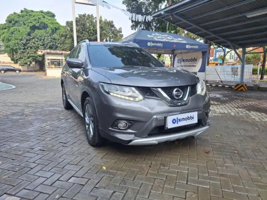 DP MURAH Nissan X-Trail 2.5 Bensin-AT 2015 C2SUF