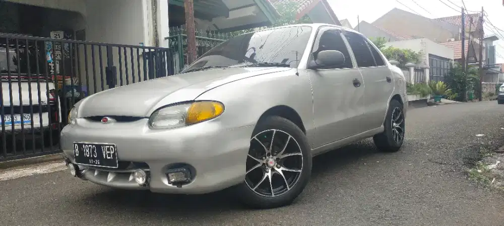 Hyundai Accent 2004