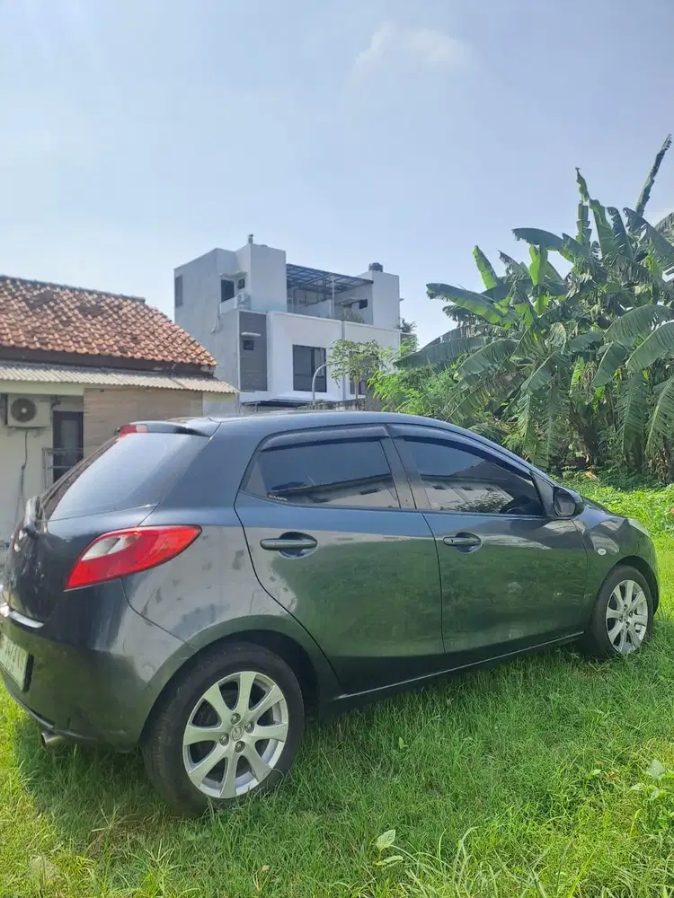 Mazda 2 2012 Bensin