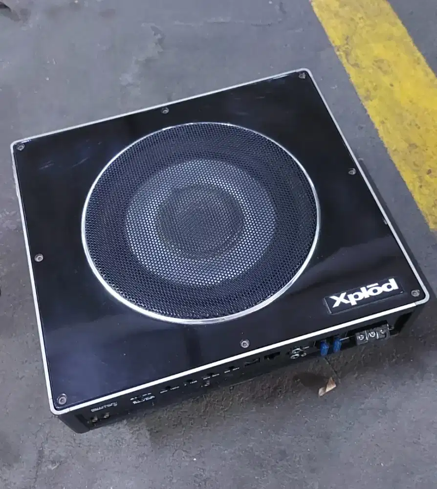 Subwoofer Xplod Kolong Tipis