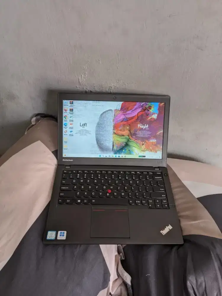 Lenovo Thinkpad X260 Intel Core i5 Gen 6 Slim Kondisi Pemakaian
