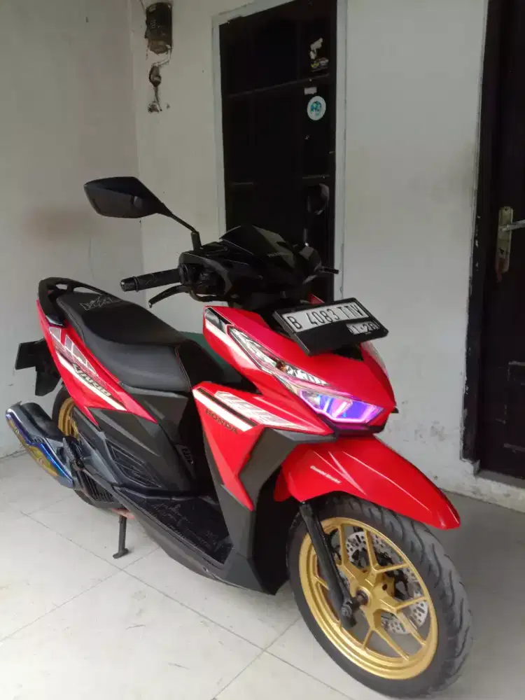 VARIO LED 125 OLD 2018 CBS ISS PAJAK ON