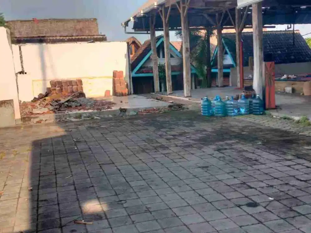 DIJUAL TANAH KOSONG AREA PARIWISATA LOKASI KEROBOKAN