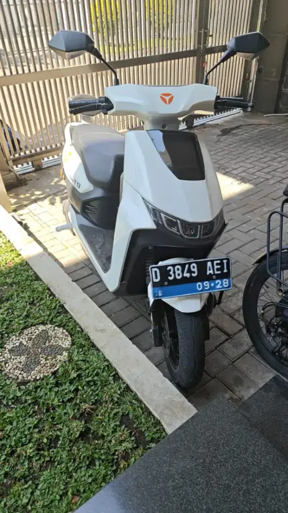 Yadea T9 bekas mulus