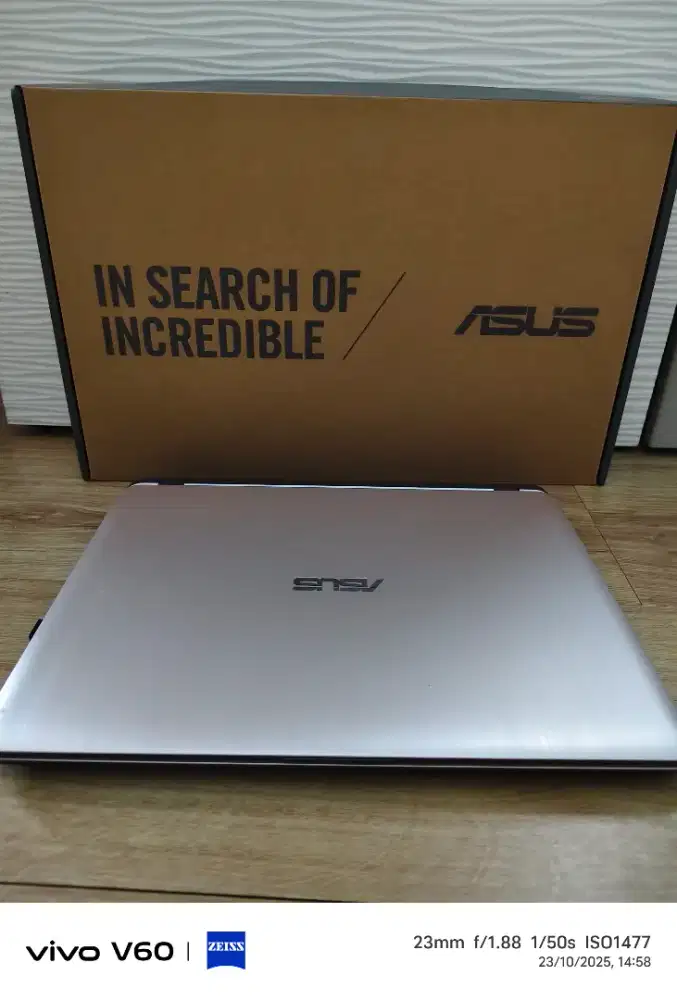 Asus A407U core i3 7020U ram 4/256 14inch