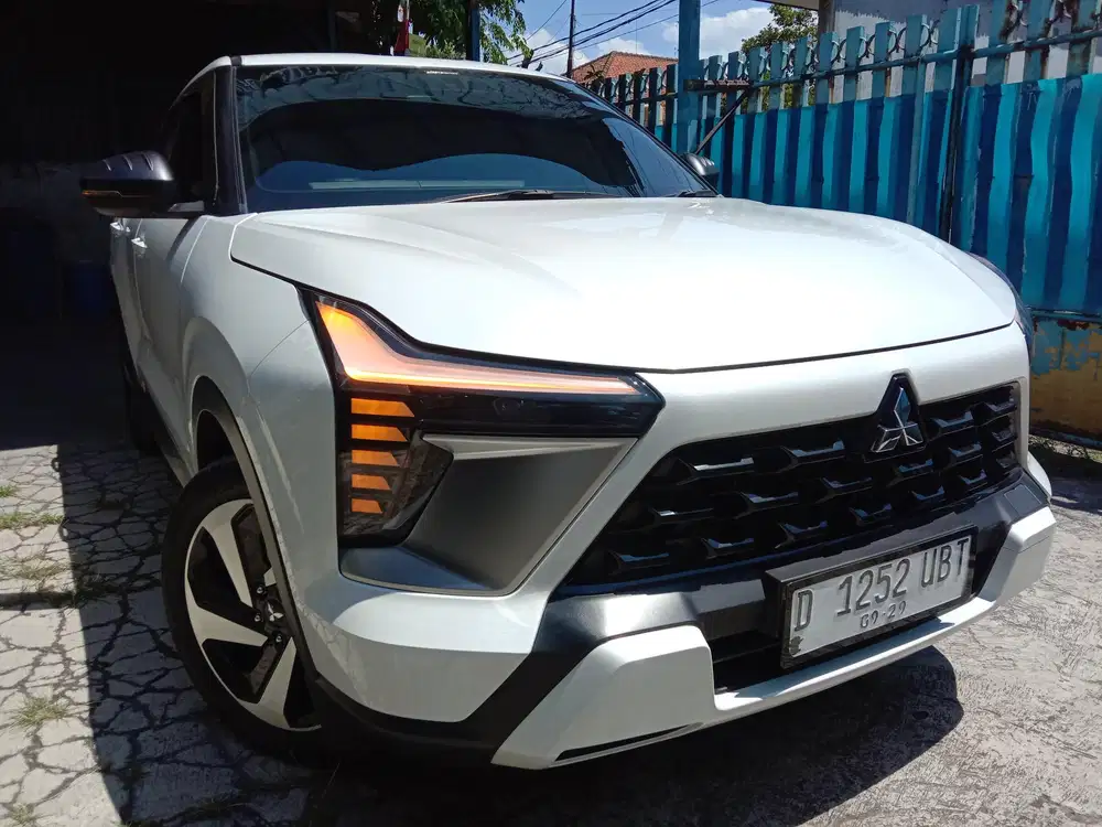 ANTIK! Mitsubishi Xforce Ultimate CVT 2024 Putih Low Km