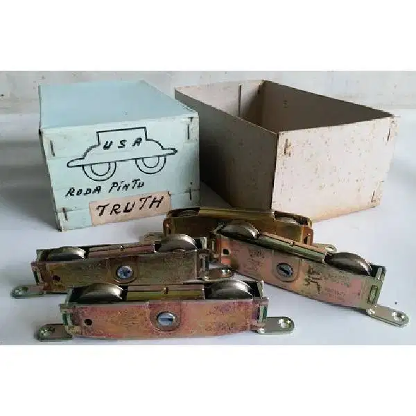 4 Biji roda pintu slerek / sliding door antik New Old Stock