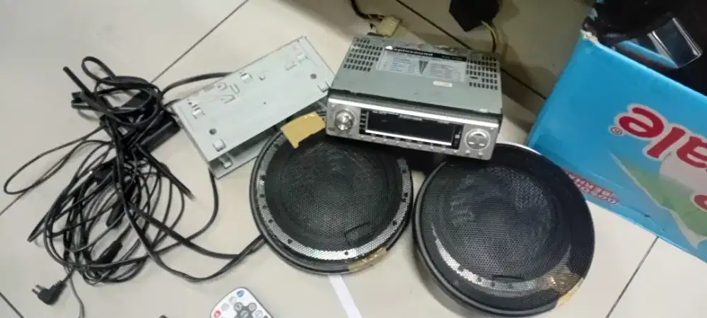 Audio mobil Clarion