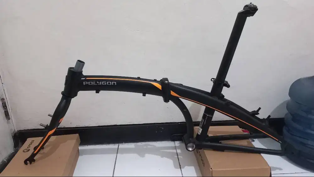 Frameset polygon urbano
