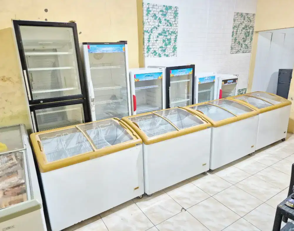 READY FREEZER+SHOWCASE