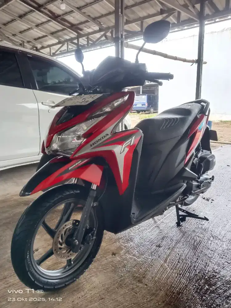 Di jual BU Honda Vario KZR 2014 pajak hidup