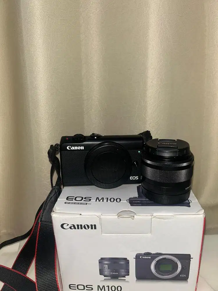 kamera canon EOS M100