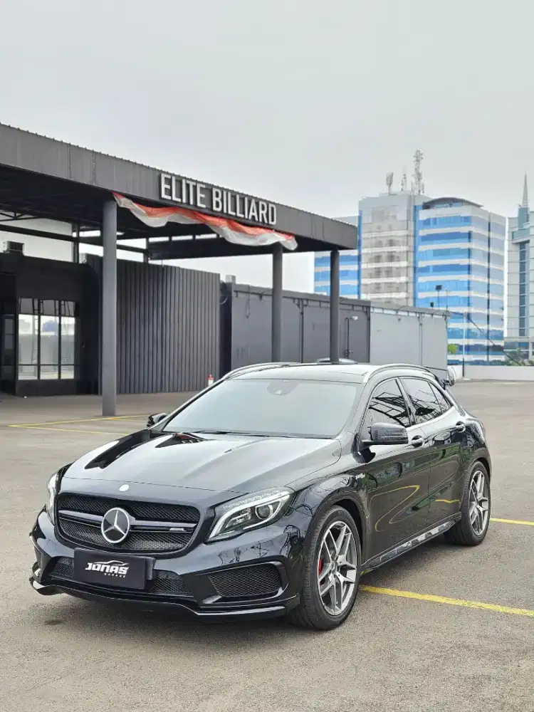 Mercy GLA 45 AMG