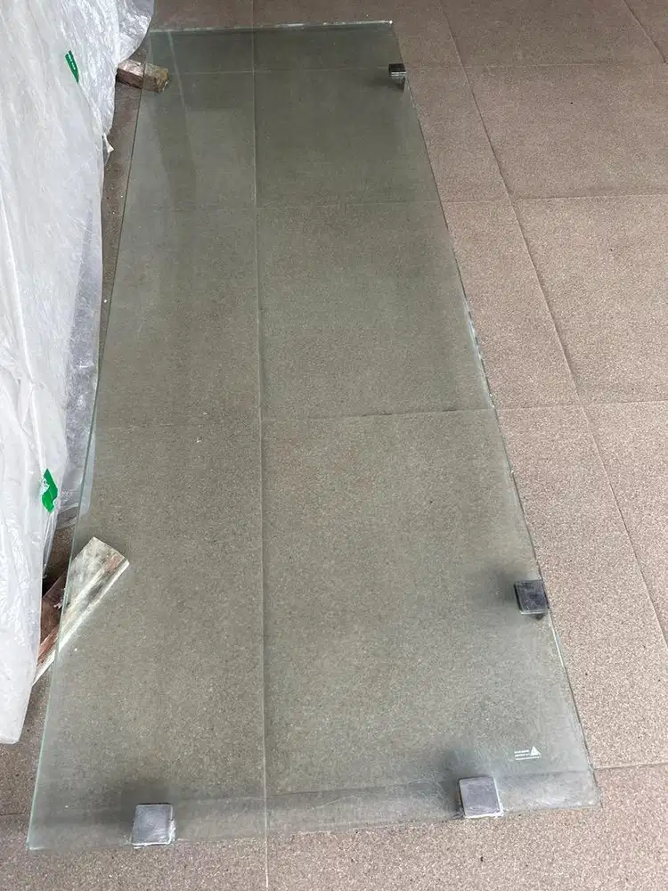 Sekat Kaca kamar mandi