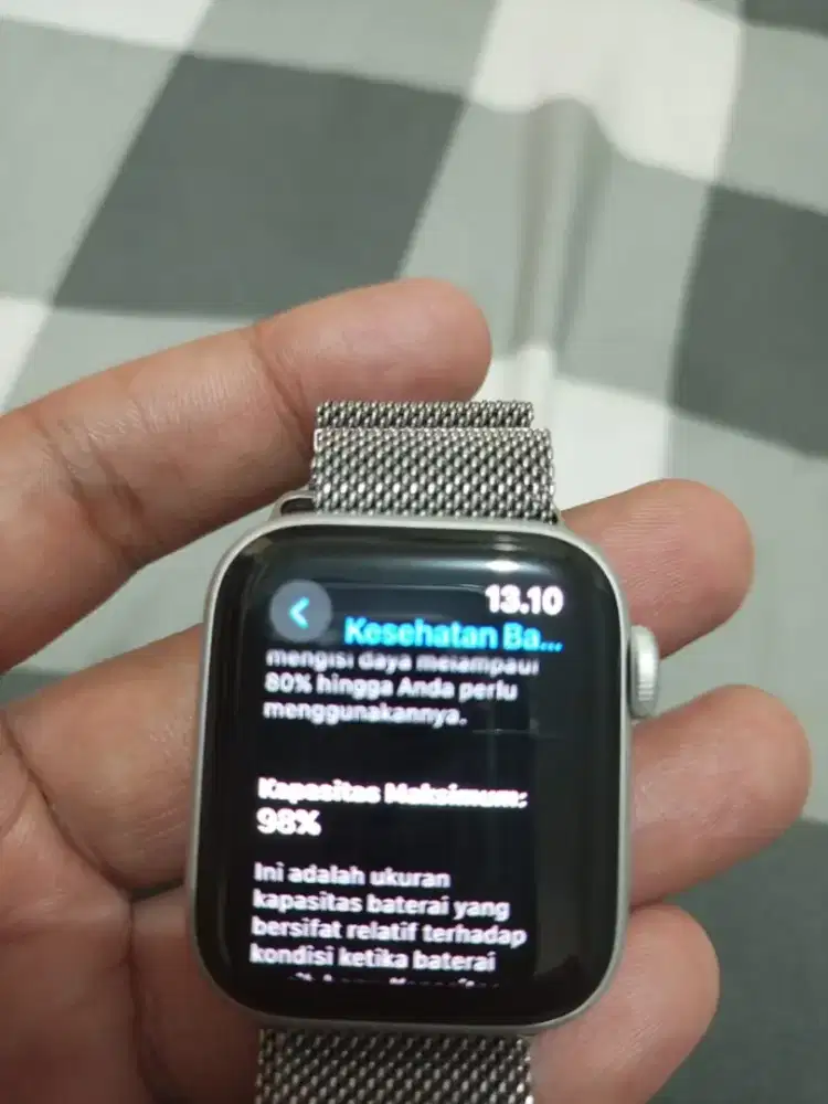 Apple iWatch SE
