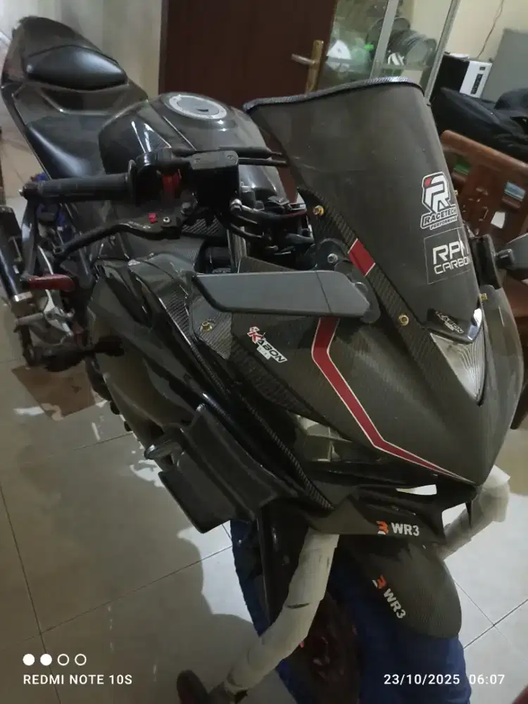Motor seken R. 25