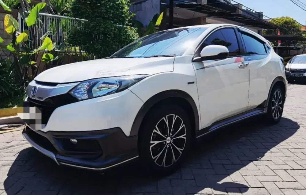 HRV 1.5 E Mugen CVT  2017 (istimewa)